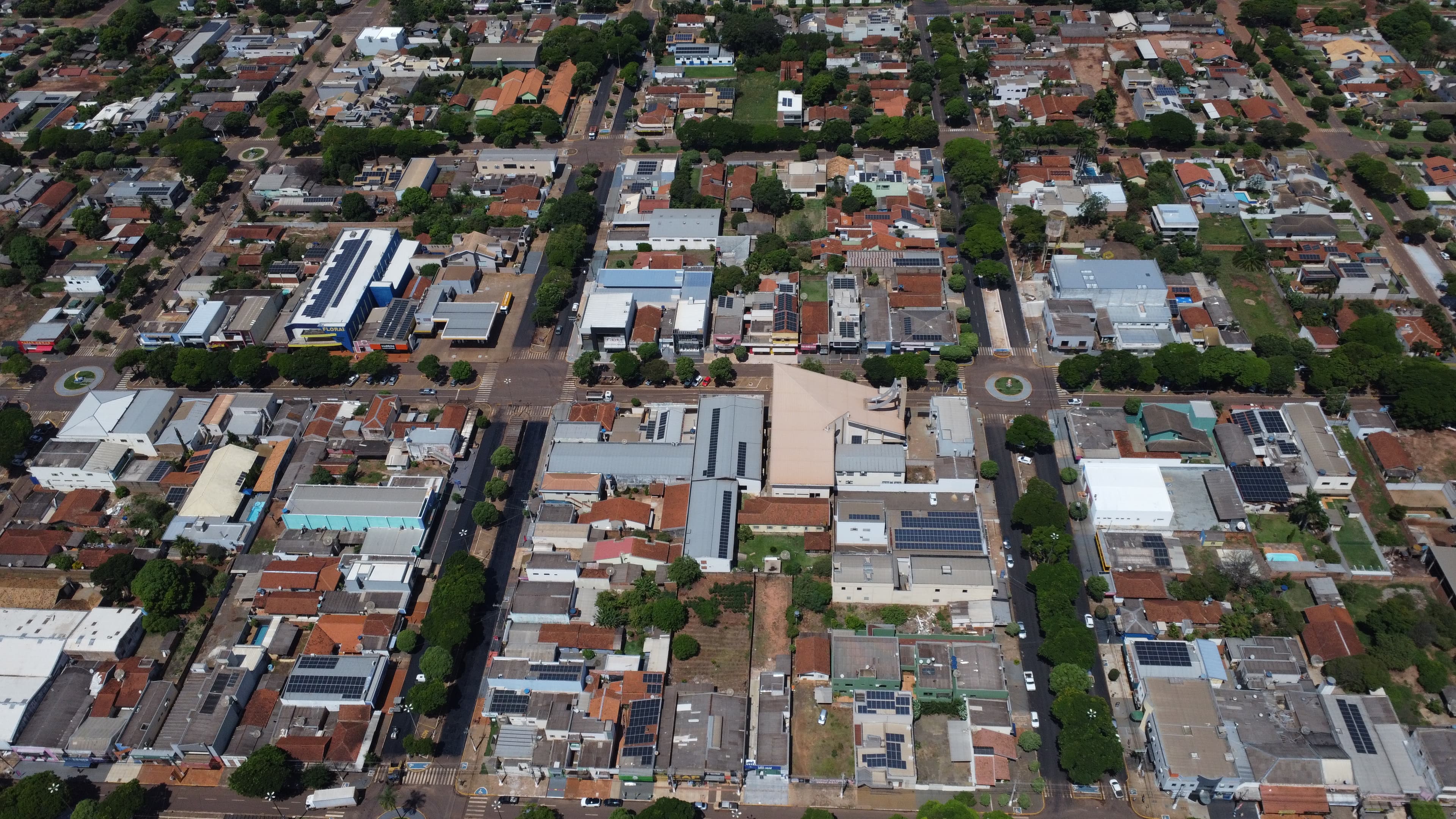 Programa Rua Nova avança e garante recapeamento em vias estratégicas de Caarapó
