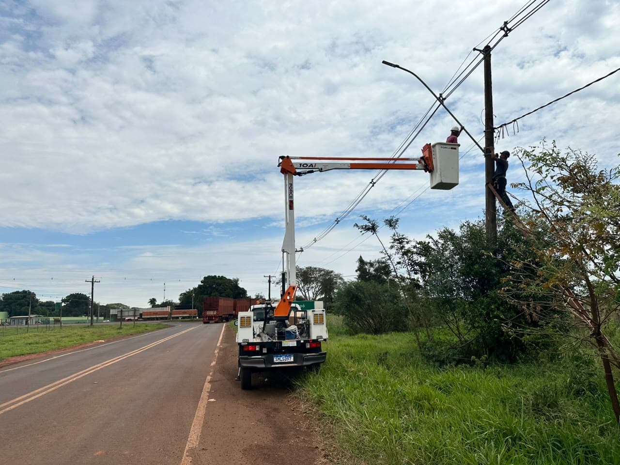 Programa Brilha Caarapó amplia iluminação no acesso entre Nova América e Cristalina